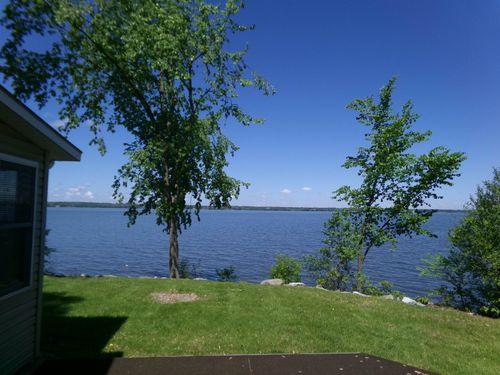20 Sunset Harbor Rd, Swanton, VT, 05488-8054 | Card Image