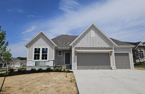 4615 144th Ter, Basehor, KS, 66007-9794 | Card Image