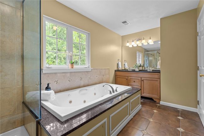 543 Shrader St, House other with 4 bedrooms, 4 bathrooms and 2 parking in Springdale PA | Image 22