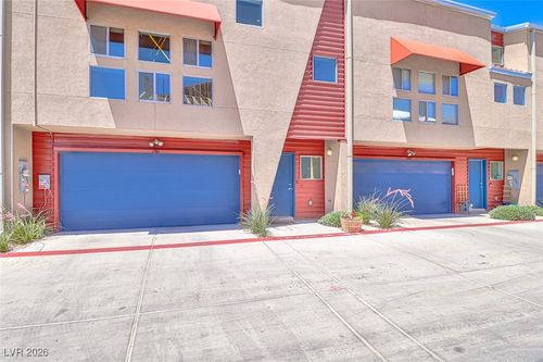 251 Tower St, Las Vegas, NV, 89101-5642 | Card Image