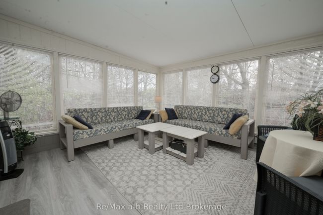11 Mcdonald Crt, House other with 2 bedrooms, 3 bathrooms and 2 parking in Tillsonburg ON | Image 13