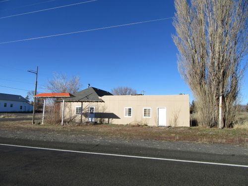 9805 E Langell Valley Rd, Bonanza, OR, 97623-9765 | Card Image
