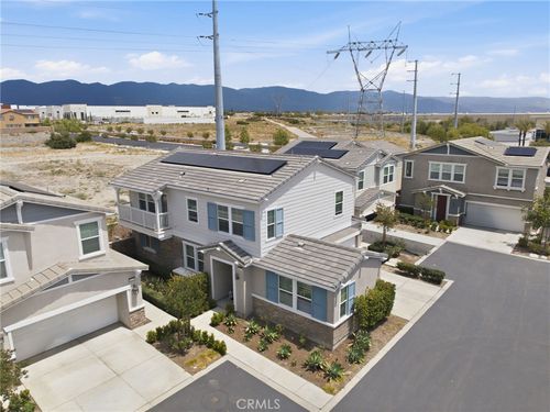 16756 Petrus Ln, Fontana, CA, 92336-6126 | Card Image