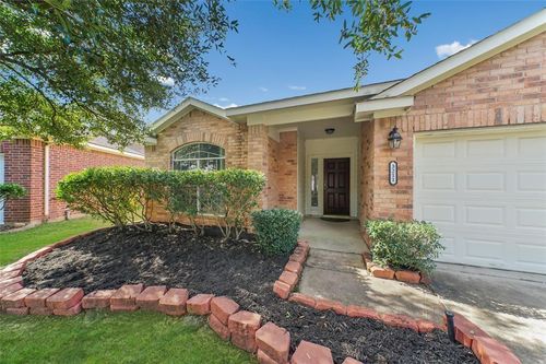 3211 Amber Meadow Dr, Katy, TX, 77449-4944 | Card Image