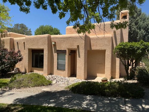 10241 Las Casitas Ct Ne, Albuquerque, NM, 87111-7359 | Card Image