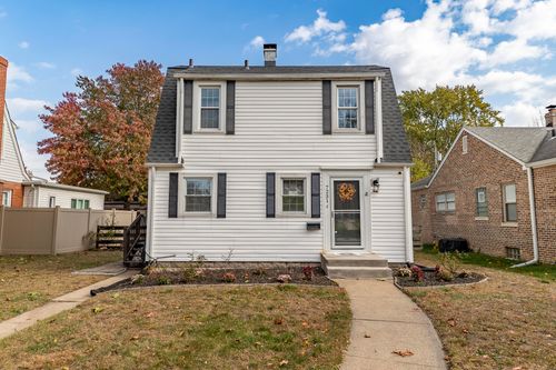 7231 Olcott Ave, Hammond, IN, 46323-2045 | Card Image