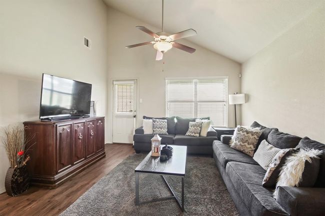 Living room | Image 4