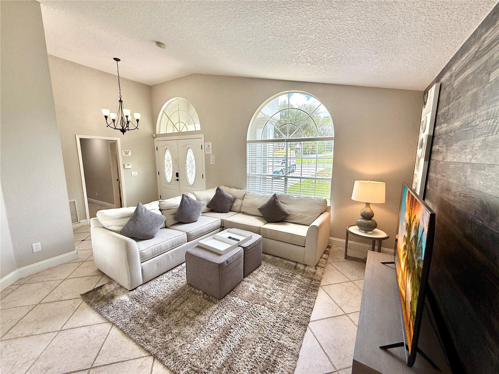 Residential Lease in DAVENPORT 4