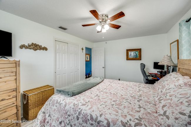 262 Dock Ave, House other with 2 bedrooms, 2 bathrooms and null parking in SEBASTIAN FL | Image 19