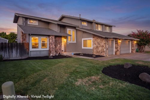1482 Riv Oakridge Court, Ceres, CA, 95351 | Card Image