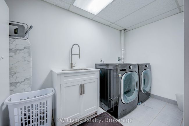 48 Brookshill Cres, House other with 7 bedrooms, 6 bathrooms and 11 parking in Richmond Hill ON | Image 35