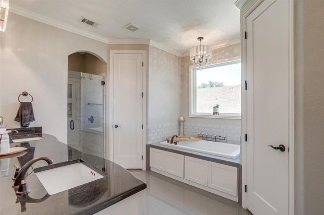 105 Eagle Dr, House other with 4 bedrooms, 4 bathrooms and null parking in Lipan TX | Image 21