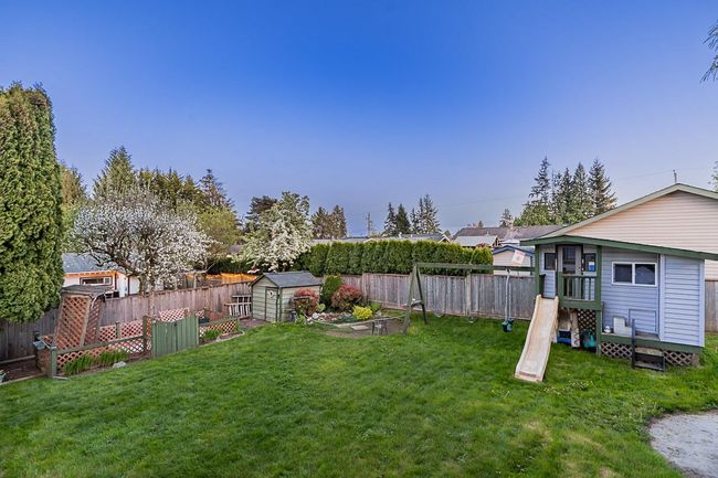 26924 28 A Ave, House other with 4 bedrooms, 2 bathrooms and 6 parking in Aldergrove BC | Image 18