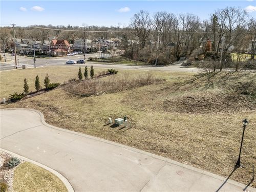 0 Pointe Oakwood Way, Dayton, OH, 45409 | Card Image