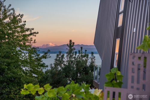 1857 Cascade View Dr, Camano Island, WA, 98282-8483 | Card Image