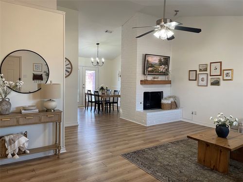 3801 Lofland Ln, Rowlett, TX, 75088-4951 | Card Image