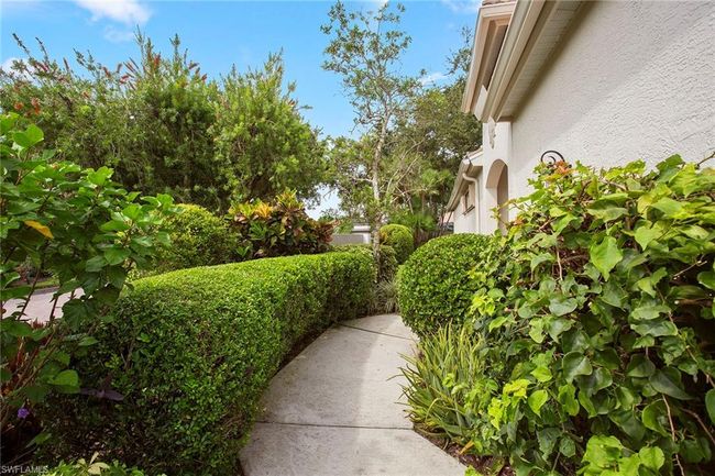 164 Vista Ln, House other with 3 bedrooms, 2 bathrooms and null parking in NAPLES FL | Image 21