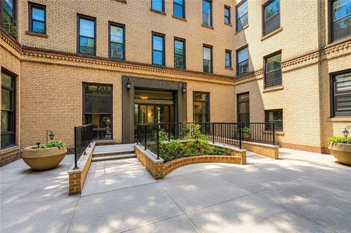 a7-7609 4th Ave, Brooklyn, NY, 11209-3227 | Card Image