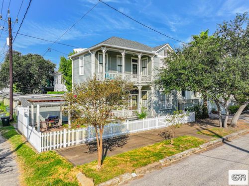 509 16th, Galveston, TX, 77550 | Card Image