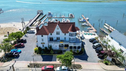 800 Bay Ave, Somers Point, NJ, 08244-2308 | Card Image