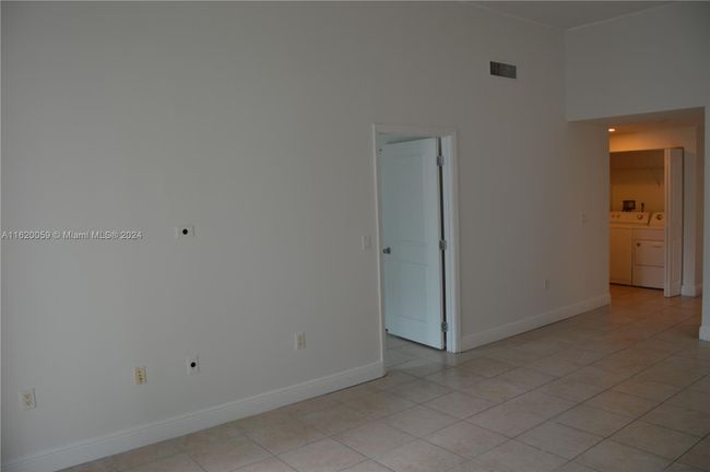 APT-812 - 1250 S Miami Ave, Condo with 1 bedrooms, 2 bathrooms and null parking in Miami FL | Image 39