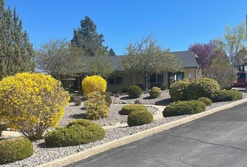 800 Jasper Pl, Yreka, CA, 96097-9406 | Card Image