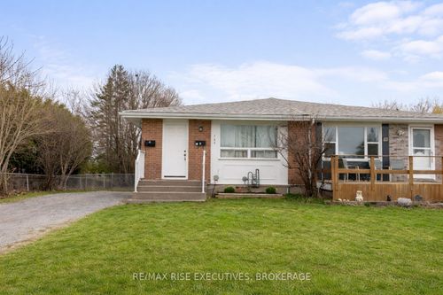 744 Selkirk Rd, Kingston, ON, K7P1A5 | Card Image