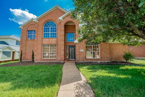 9114 Woodlake Dr, Rowlett, TX, 75088-6881 | Card Image