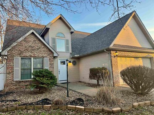 3252 S Southern Oaks Dr, Bloomington, IN, 47401-8000 | Card Image