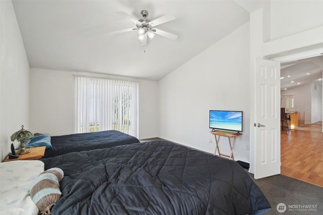 302 Oak St Sw, House other with 3 bedrooms, 2 bathrooms and 2 parking in Orting WA | Image 16