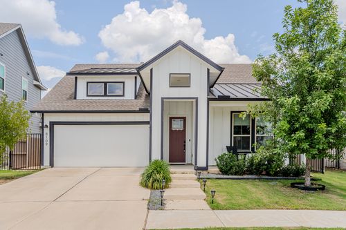 8109 Edmondson Bend, Austin, TX, 78744 | Card Image