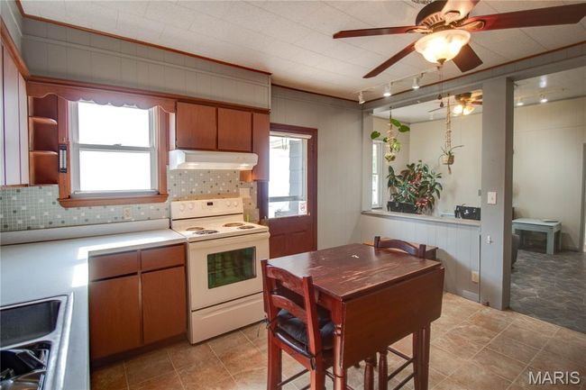 408 N Main St, Home with 0 bedrooms, 0 bathrooms and null parking in Carrollton IL | Image 18