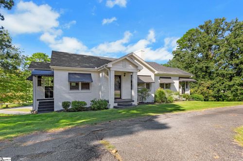 2901 E North St, Greenville, SC, 29615-1822 | Card Image