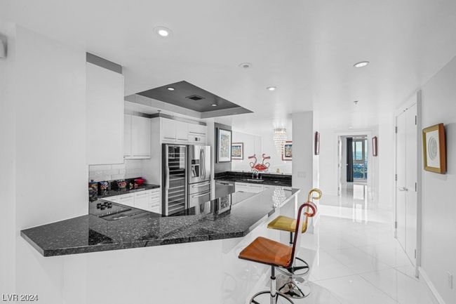 UNIT-3409 - 2700 Las Vegas Blvd S, Condo with 2 bedrooms, 3 bathrooms and null parking in Las Vegas NV | Image 7