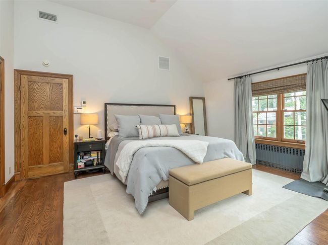 Bedroom with fireplace | Image 12