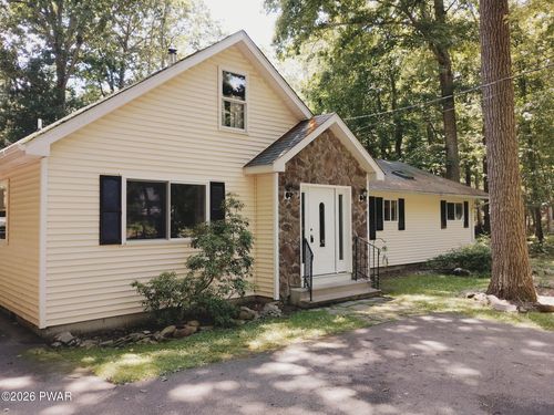 134 Weasel Rd, Dingmans Ferry, PA, 18328-3161 | Card Image