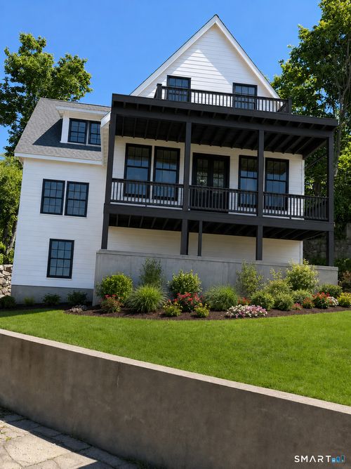 31 Circle Ave, Groton, CT, 06340-5801 | Card Image