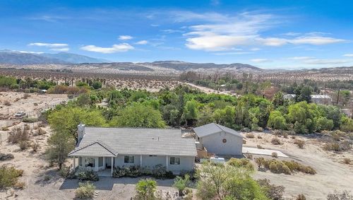 20980 Artesia Rd, Desert Hot Springs, CA, 92241-8907 | Card Image