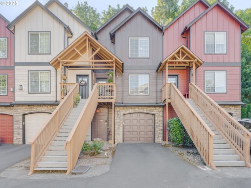 812 Nw 5th Cir, Camas, WA, 98607-2732 | Card Image