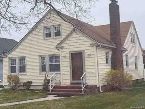 769 Grand Terrace Ave, North Baldwin, NY, 11510-1422 | Card Image
