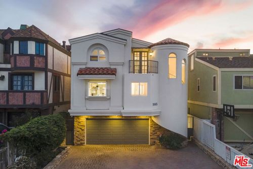 1005 Ocean Dr, Oxnard, CA, 93035-4551 | Card Image