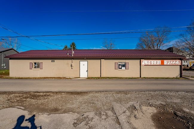 101 N Maple St, Home with 0 bedrooms, 2 bathrooms and null parking in Bainbridge OH | Image 4