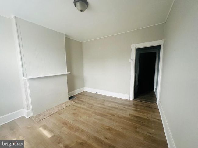 1006 N Calhoun St, Townhouse with 2 bedrooms, 1 bathrooms and null parking in BALTIMORE MD | Image 6
