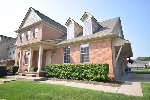 5022 Paladin Dr, Shelby Township, MI, 48316-5735 | Card Image