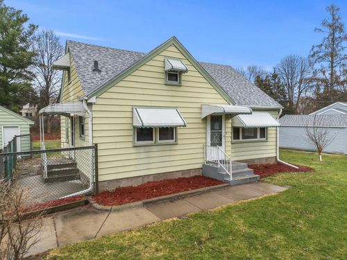 3474 White Bear Ave N, White Bear Lake, MN, 55110-5445 | Card Image