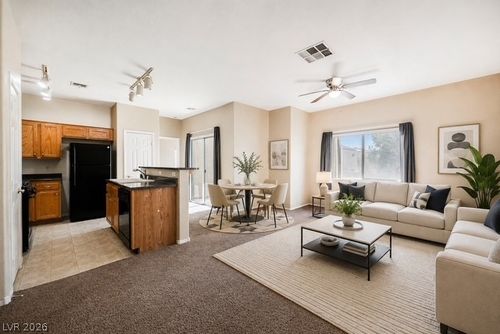 201-6320 Snap Ridge St, North Las Vegas, NV, 89081-3835 | Card Image