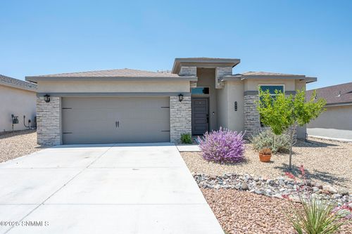 2970 St Charles Ave, Las Cruces, NM, 88012-0833 | Card Image