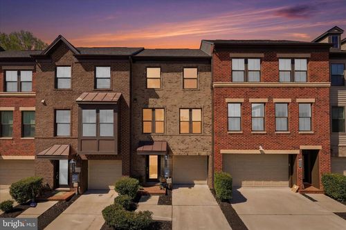 3056 Wild Blue Indigo Ct, FAIRFAX, VA, 22031-1858 | Card Image
