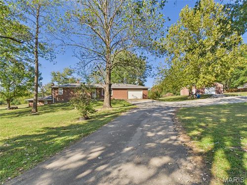 5091 Highway M, Poplar Bluff, MO, 63901-7679 | Card Image