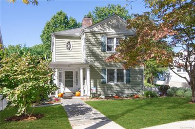 View of front of home with a front lawn | Image 1